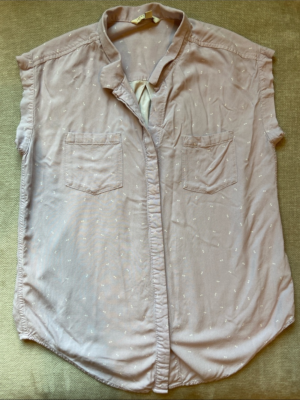 Jack’s Girlfriend Lilac Purple Button Front Sleeveless Top